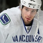Canucks will be without Ryan Kesler up to 8 weeks because of a right foot injury
