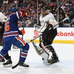 Ducks end losing streak, closer to clinching Pacific Division Title